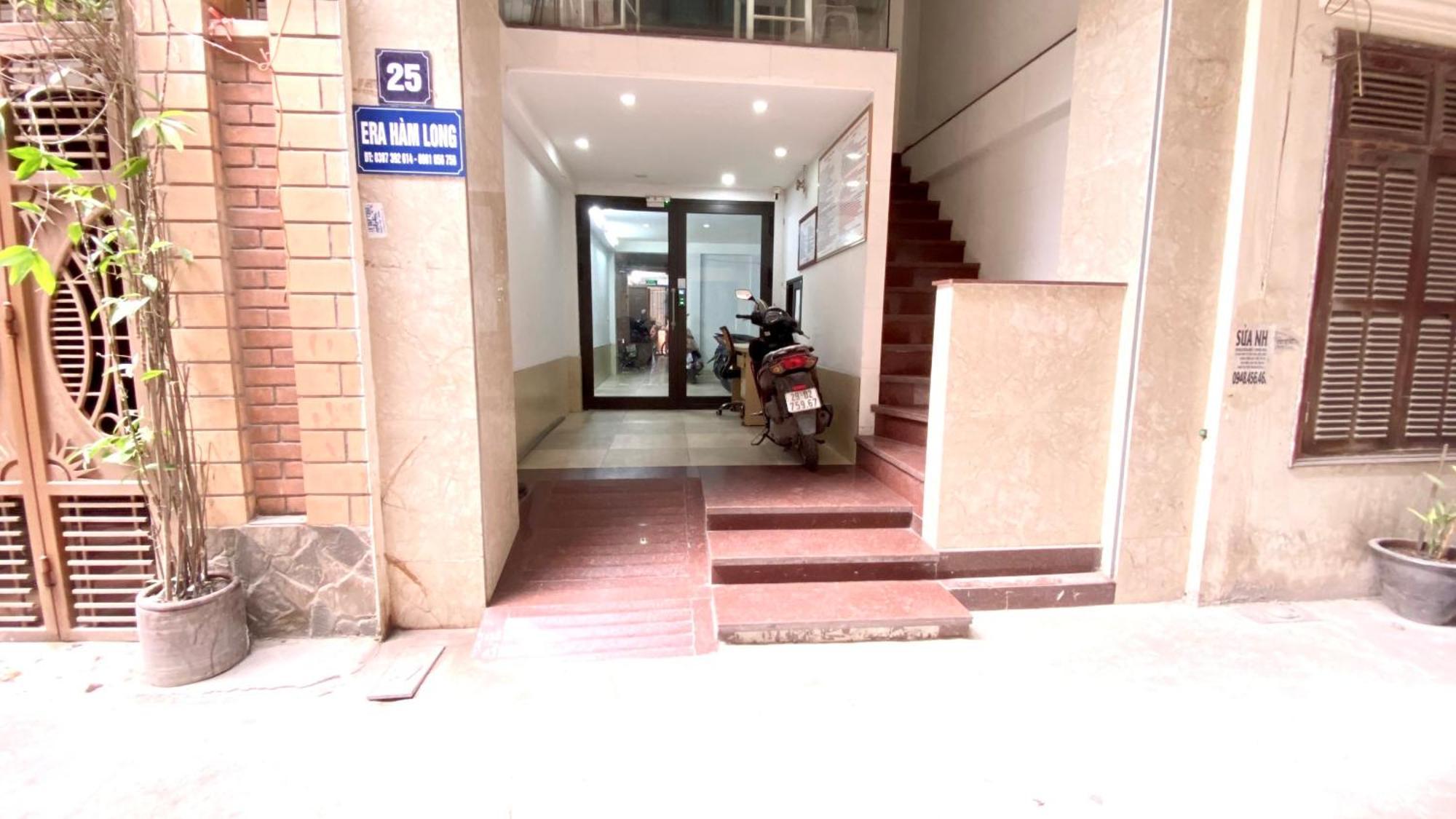 Era Apartment Ham Long Hanoi Eksteriør billede